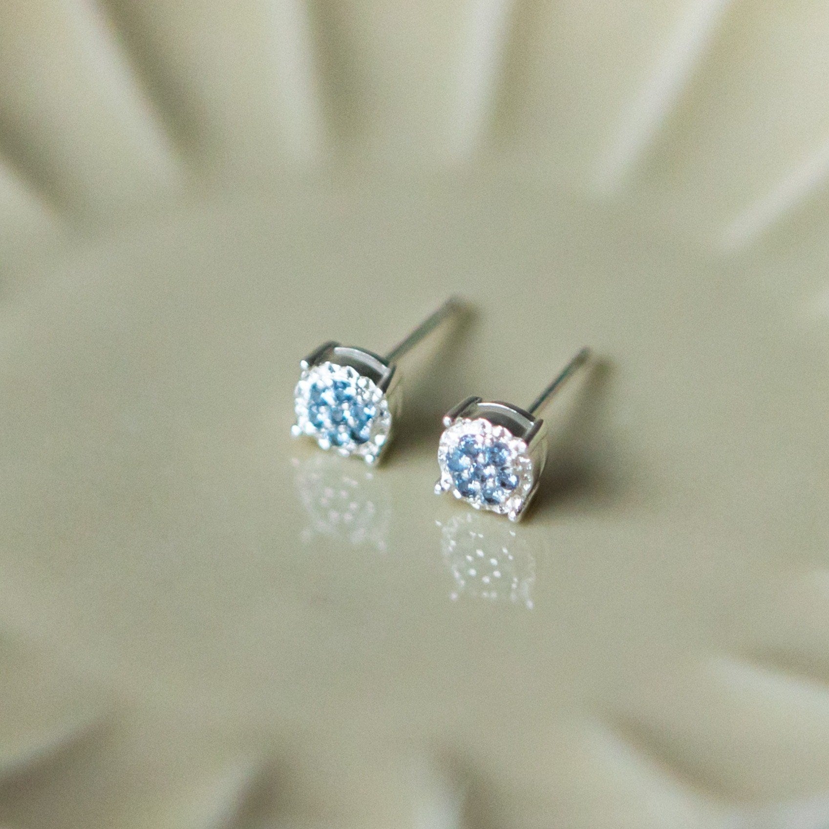 bedazzle | stud earrings