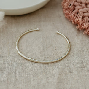 minimal | cuff