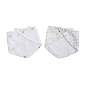 daisy + greens | bandana bibs