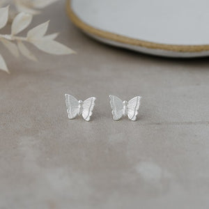 mariposa | stud earrings