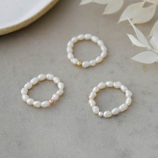 sweet n simple | white pearl ring