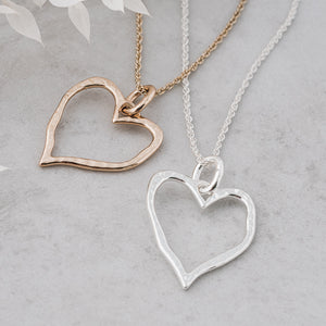 giving heart | necklace