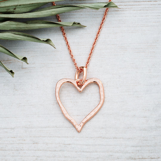 giving heart | necklace