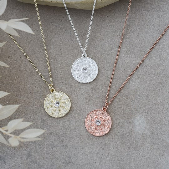 lone medallion | necklace